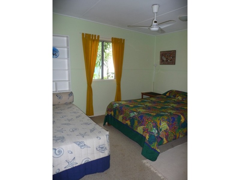 16 King Street, Tin Can Bay QLD 4580