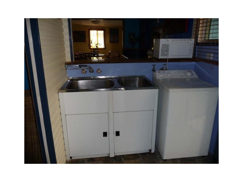 16 King Street, Tin Can Bay QLD 4580