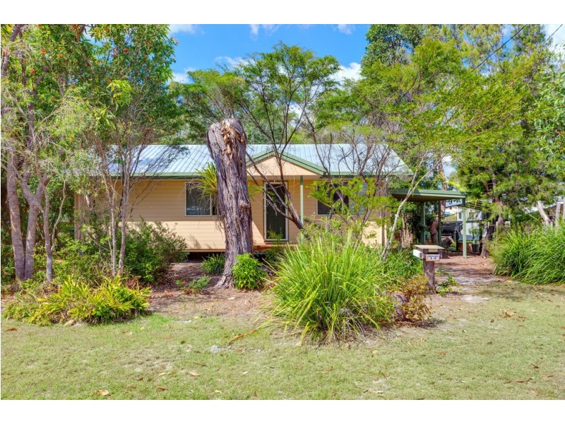 14 Norfolk Court, Cooloola Cove QLD 4580