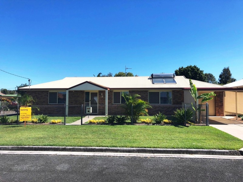 4 DREADNOUGHT AVENUE, Cooloola Cove QLD 4580
