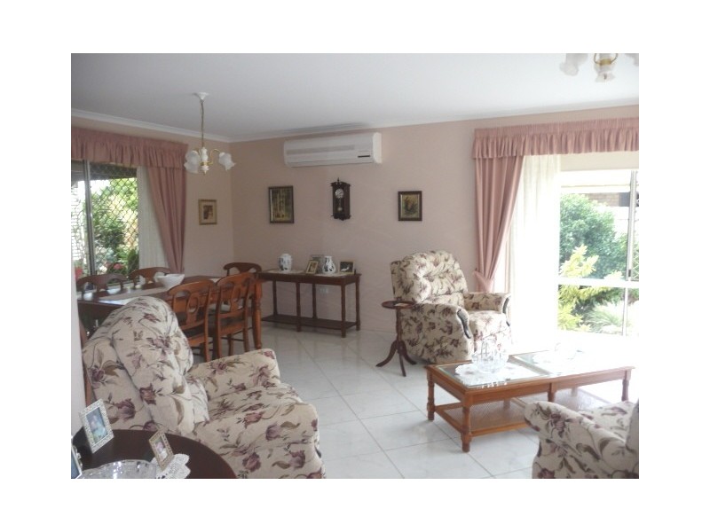 5 Marco Polo Drive, Cooloola Cove QLD 4580