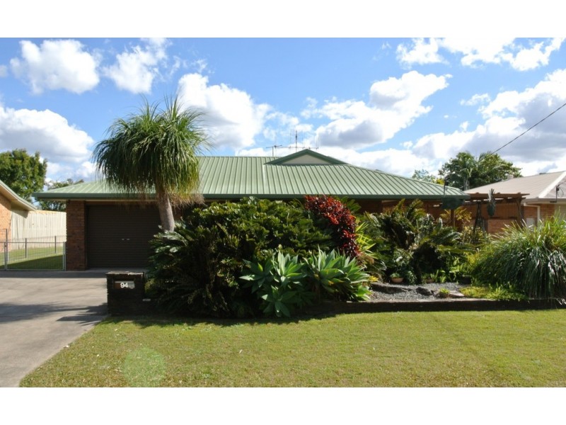 94 Gympie Road, Tin Can Bay QLD 4580