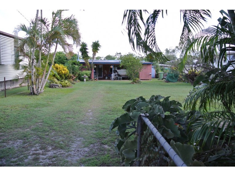 26 Tailor Street, Tin Can Bay QLD 4580
