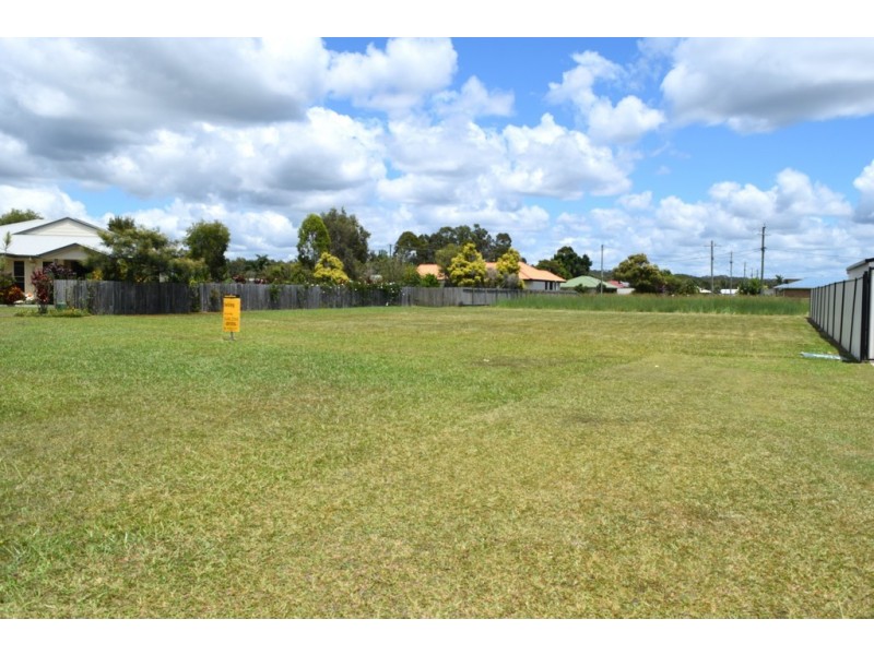 87 Fyshburn Drive, Cooloola Cove QLD 4580