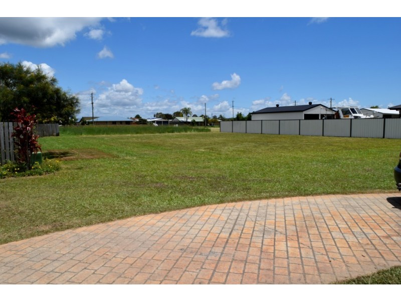 87 Fyshburn Drive, Cooloola Cove QLD 4580