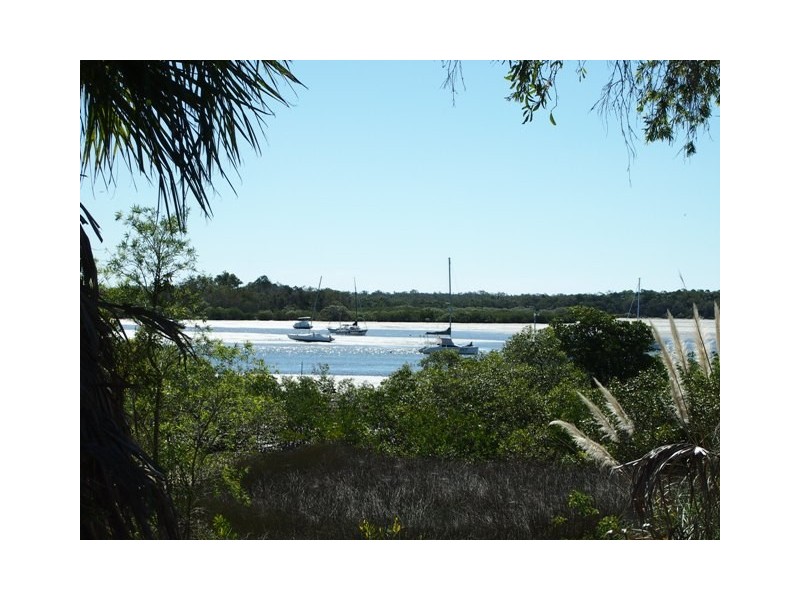 10 Fishermans Haven, Tin Can Bay QLD 4580
