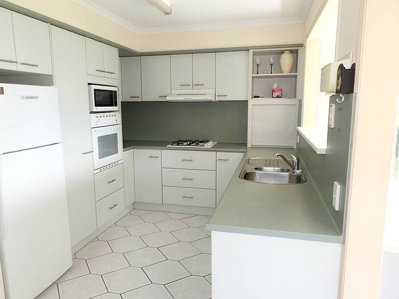 12 BORONIA DRIVE, Tinnanbar QLD 4650