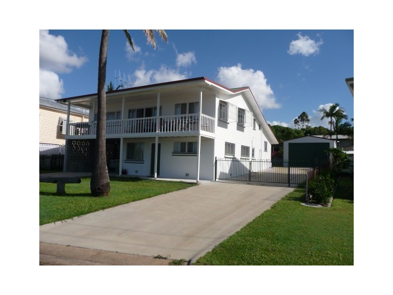 8 Oyster Parade, Tin Can Bay QLD 4580