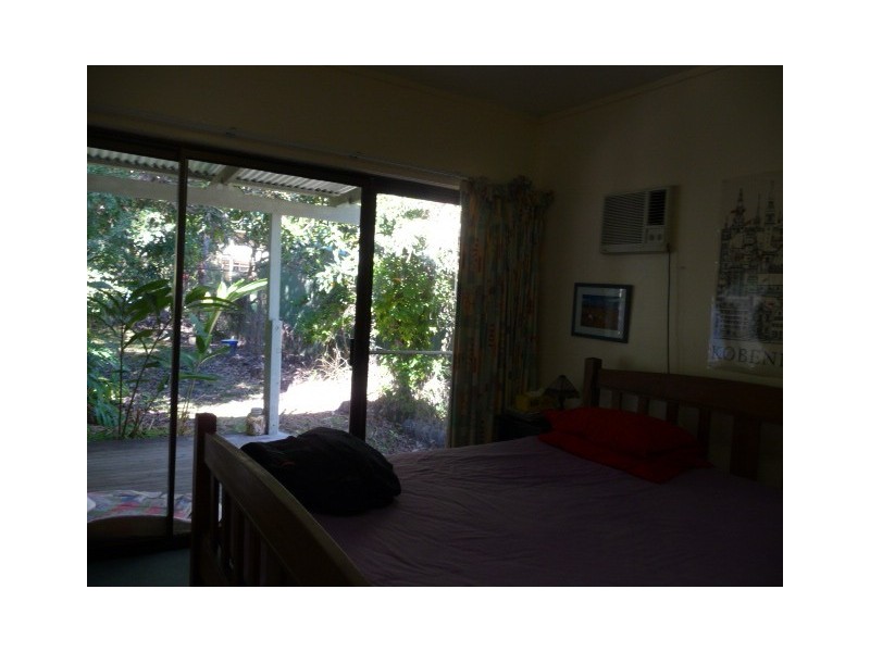 13 Oyster Parade, Tin Can Bay QLD 4580