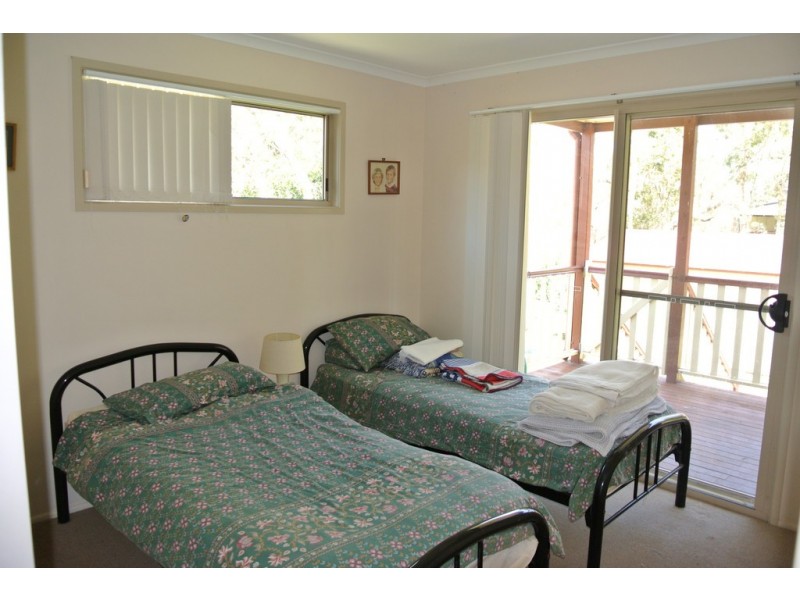 100 BAYSIDE ROAD, Cooloola Cove QLD 4580