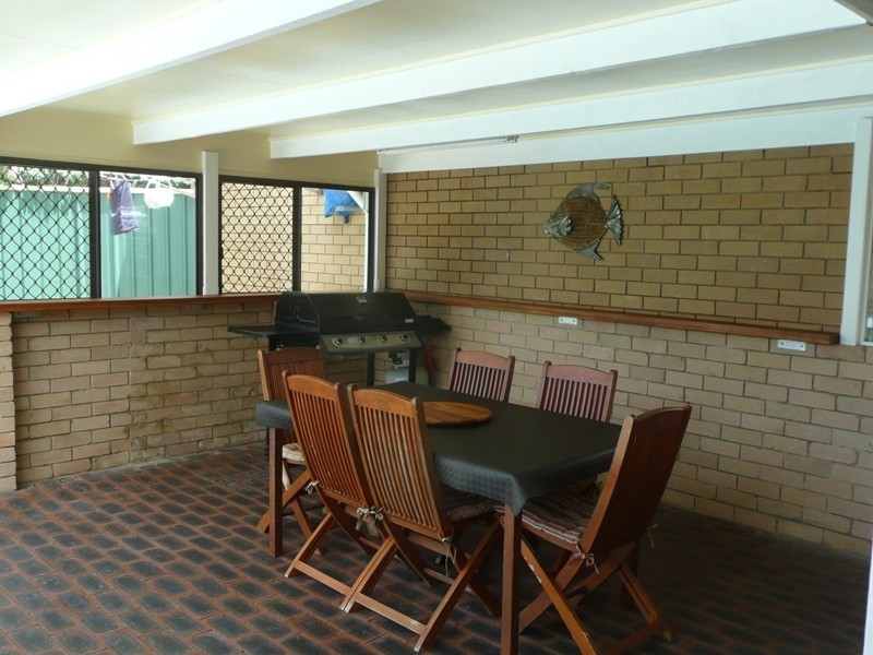 1 Parrot Street, Tin Can Bay QLD 4580