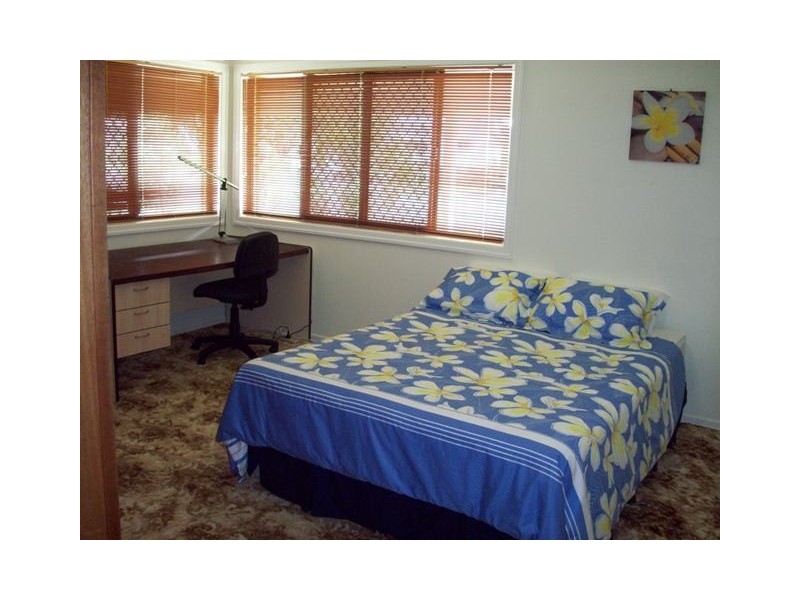1 Parrot Street, Tin Can Bay QLD 4580