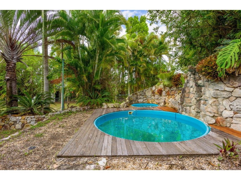 4 PINTA COURT, Cooloola Cove QLD 4580