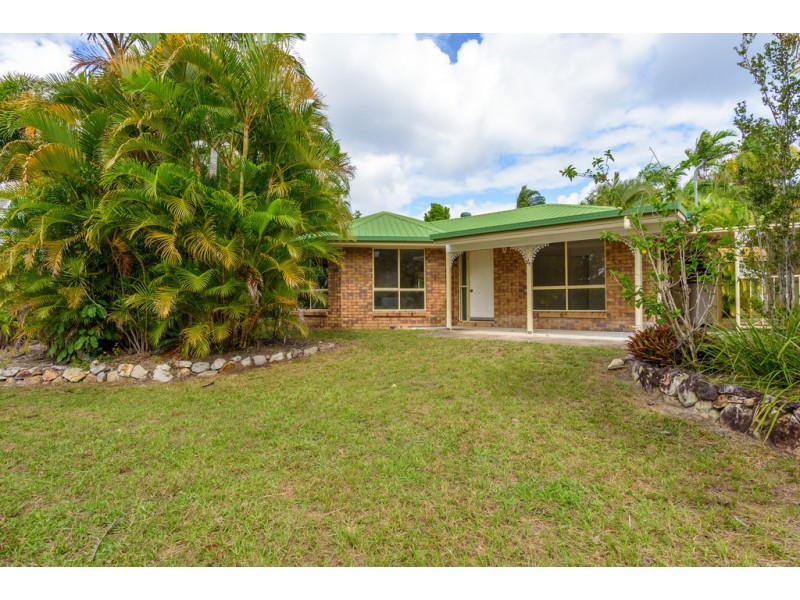 4 PINTA COURT, Cooloola Cove QLD 4580