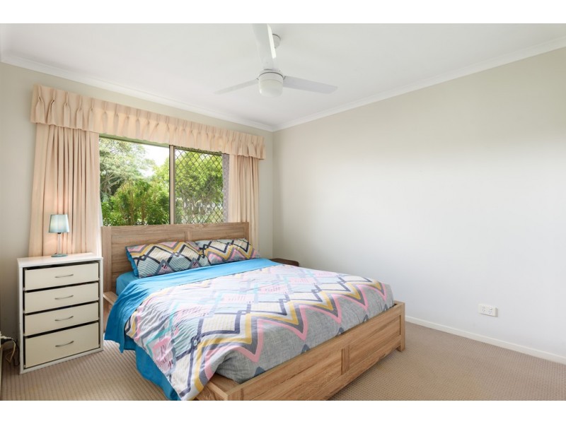 37 GOLDEN HIND AVENUE, Cooloola Cove QLD 4580