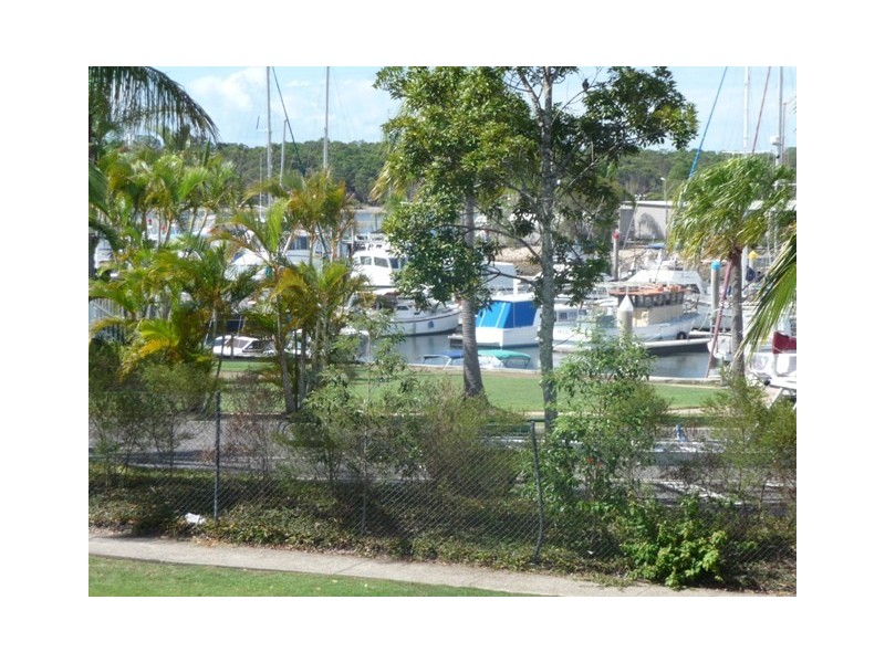 38 Emperor Street, Tin Can Bay QLD 4580