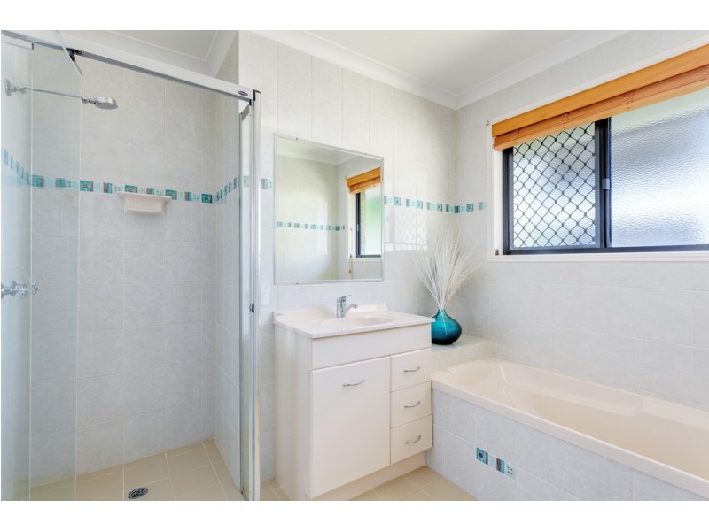 37 STERLING CASTLE ROAD, Tin Can Bay QLD 4580