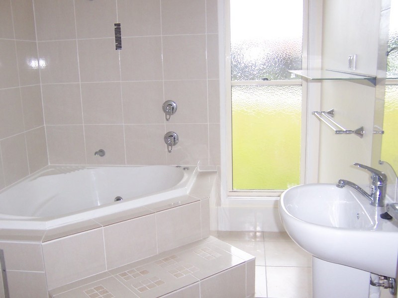 126 GOLDEN HIND AVENUE, Cooloola Cove QLD 4580