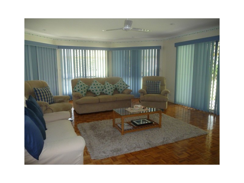 111 Emperor Street, Tin Can Bay QLD 4580