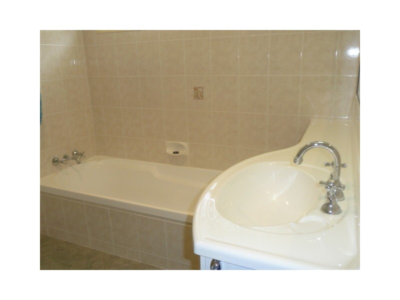 111 Emperor Street, Tin Can Bay QLD 4580