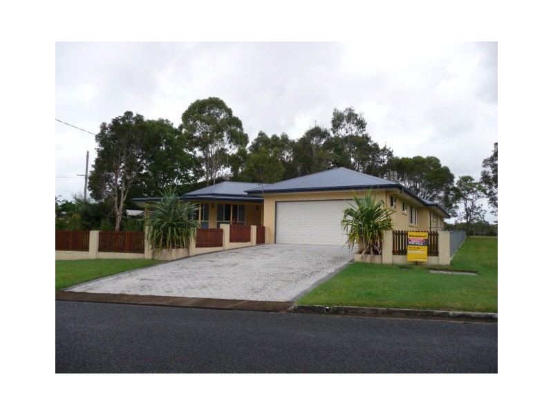 111 Emperor Street, Tin Can Bay QLD 4580