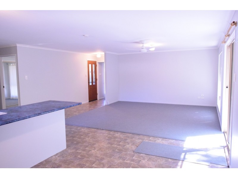 122 Emperor Street, Tin Can Bay QLD 4580