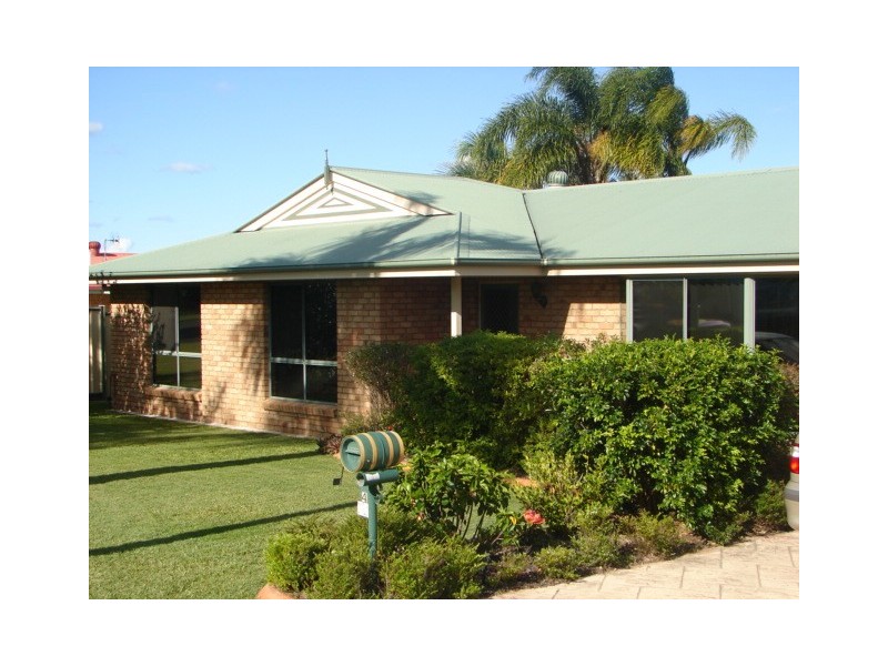 4 Maheno Court, Tin Can Bay QLD 4580