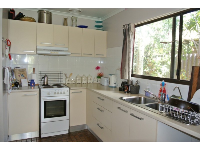 10 Sweetlip Circle, Tin Can Bay QLD 4580
