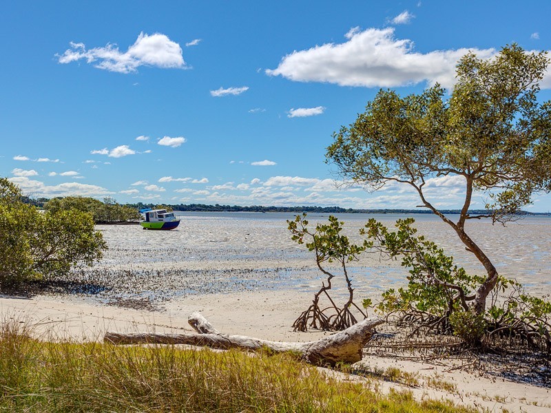 2/84 TOOLARA ROAD, Tin Can Bay QLD 4580