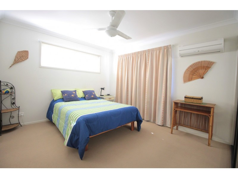 35 DRUMMER STREET, Tin Can Bay QLD 4580
