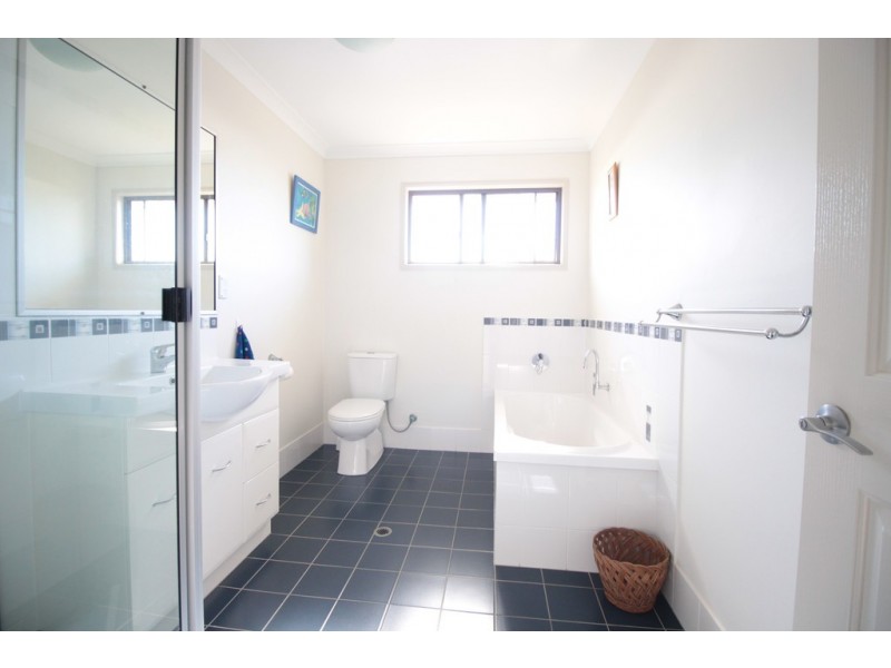 35 DRUMMER STREET, Tin Can Bay QLD 4580