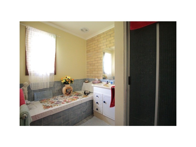 62 INVESTIGATOR AVENUE, Cooloola Cove QLD 4580