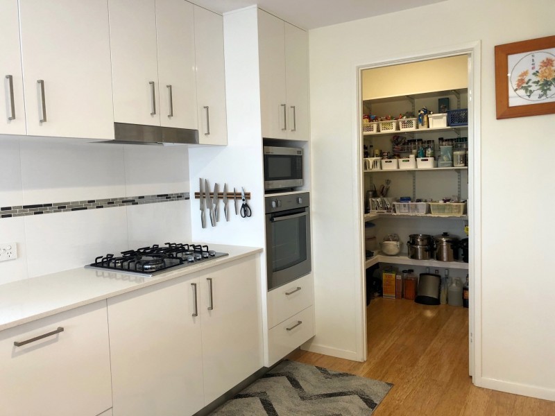 18 ENVIRONS AVENUE, Cooloola Cove QLD 4580