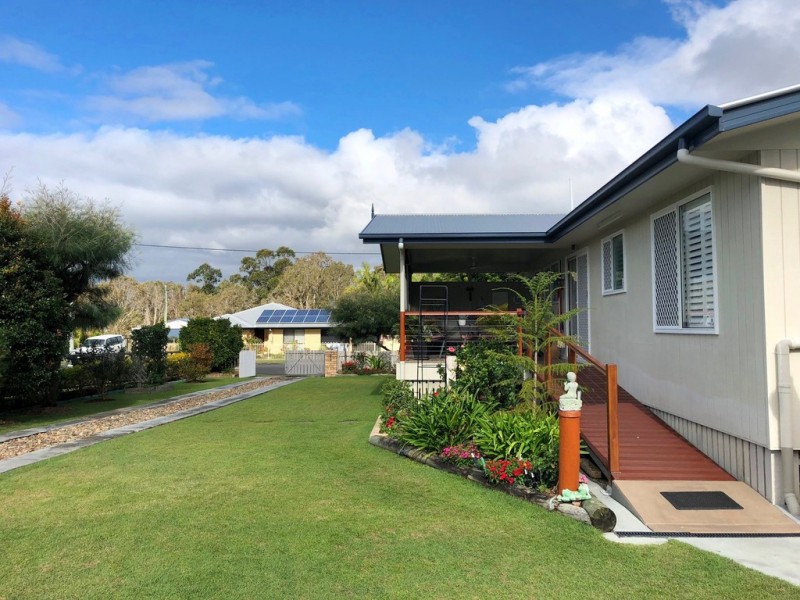 104 GOLDEN HIND AVENUE, Cooloola Cove QLD 4580
