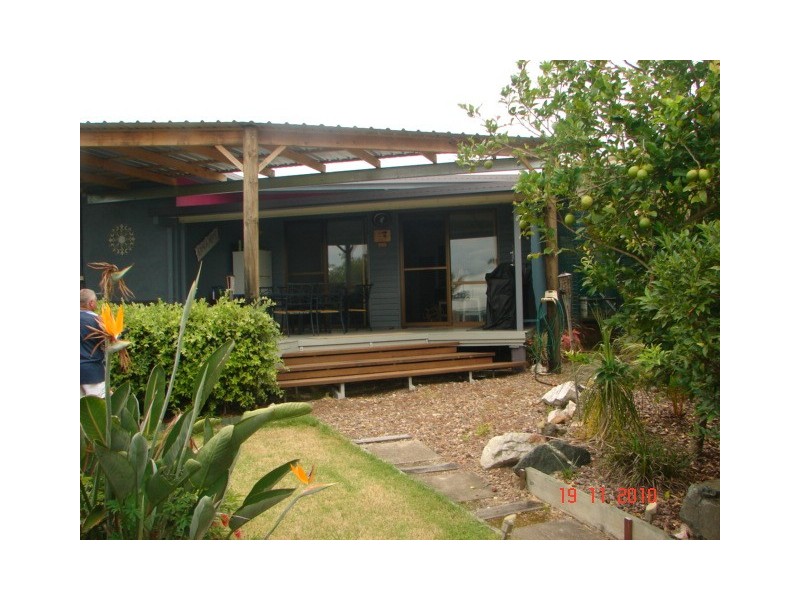 4 Skyring Place, Tin Can Bay QLD 4580