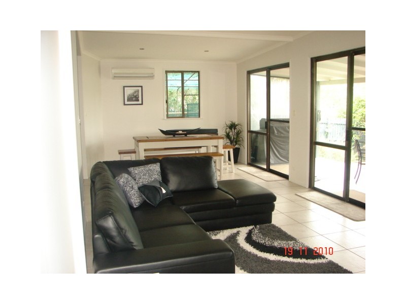 4 Skyring Place, Tin Can Bay QLD 4580