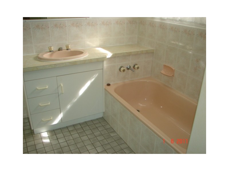 62 Bayside Rd, Cooloola Cove QLD 4580