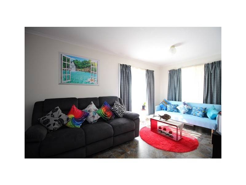 6 Golden Hind Avenue, Cooloola Cove QLD 4580
