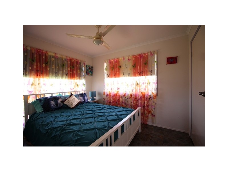 6 Golden Hind Avenue, Cooloola Cove QLD 4580