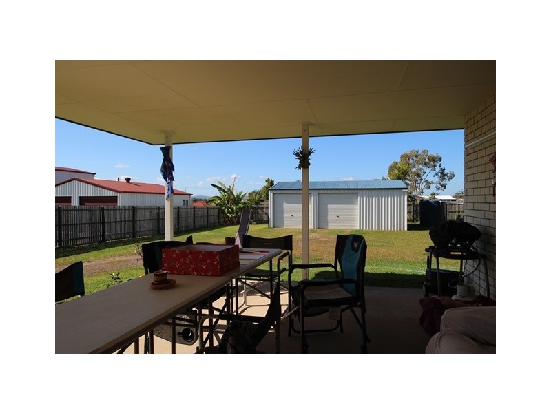 6 Golden Hind Avenue, Cooloola Cove QLD 4580
