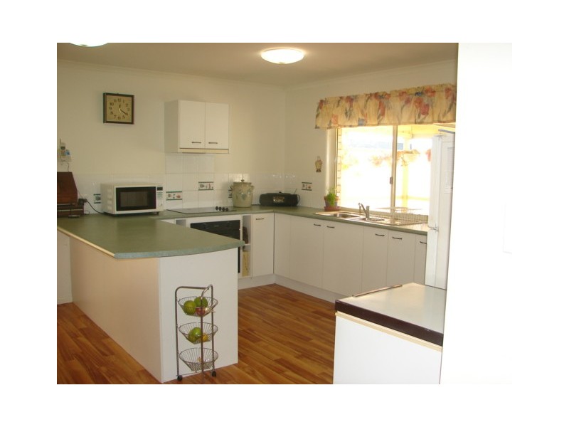 13 Cutty Sark Court, Cooloola Cove QLD 4580