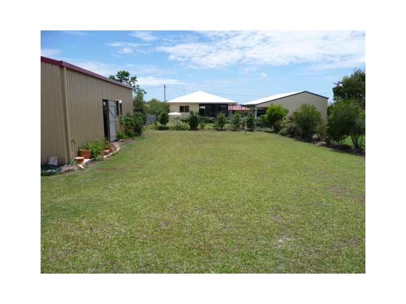 13 Cutty Sark Court, Cooloola Cove QLD 4580