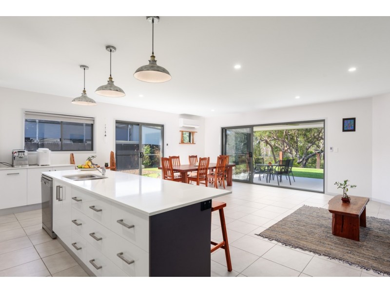 49 Summer Way, Tin Can Bay QLD 4580