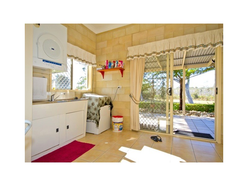 7 Iberia Court, Cooloola Cove QLD 4580