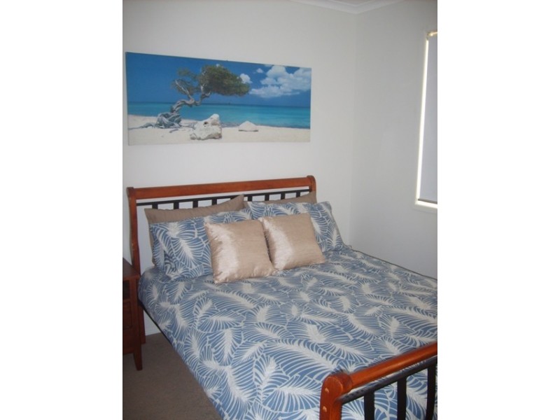 20 Squire Street, Tin Can Bay QLD 4580