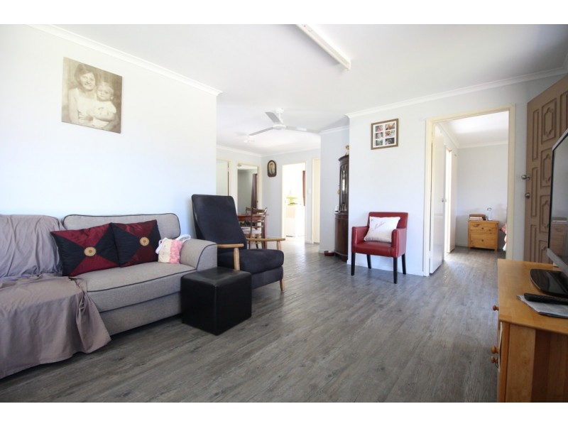9 Sarawak Court, Tin Can Bay QLD 4580