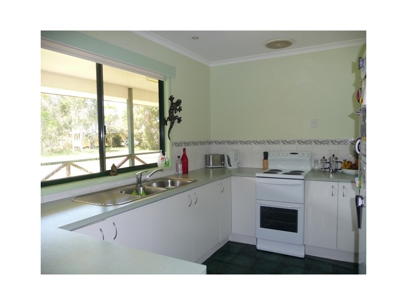 8 Gypsy Court, Cooloola Cove QLD 4580