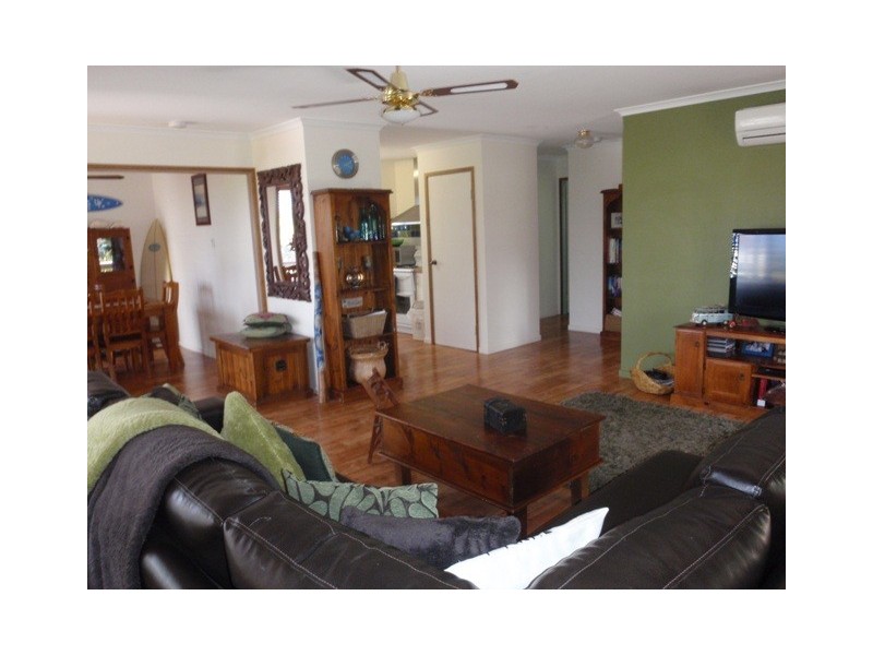 144 Investigator Ave, Cooloola Cove QLD 4580