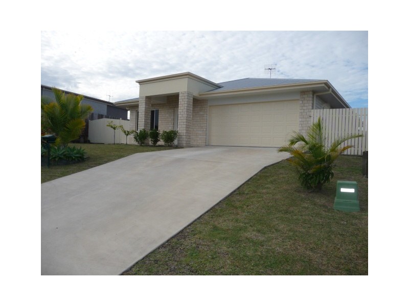 6 Dryandra Court, Tin Can Bay QLD 4580