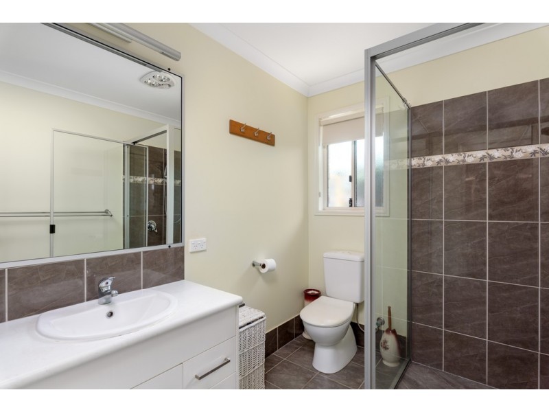 4 DRYANDRA COURT, Tin Can Bay QLD 4580